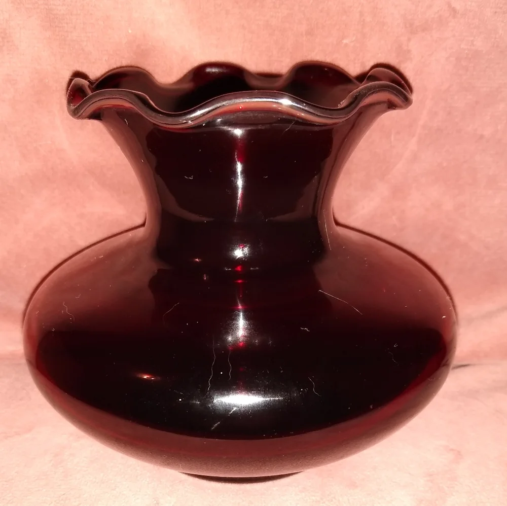 Vintage Mini Flower Vase Royal Ruby Red Glass Fluted Ruffle Edge Anchor Hocking